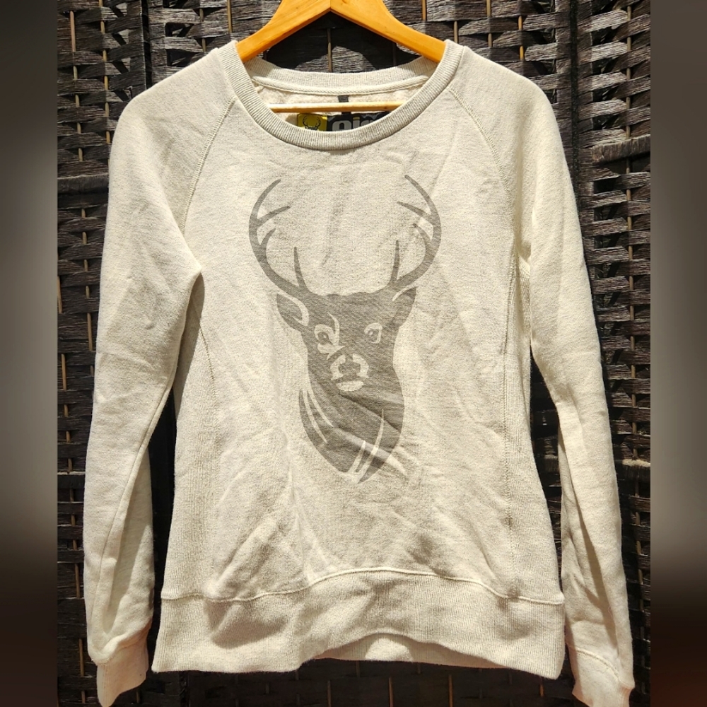 🌟2/40🌟  Eira deer sweater